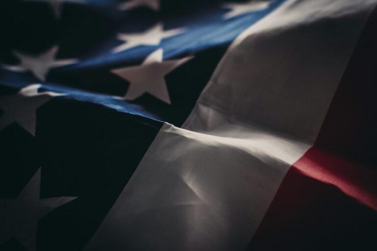 Lähikuva Yhdysvaltain lipusta